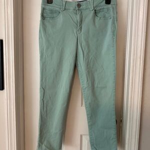 Democracy Green Capri Pants